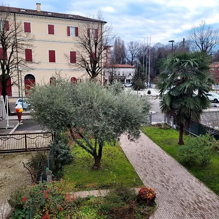 Ca Lori بيت للعطل سكورْتْسي